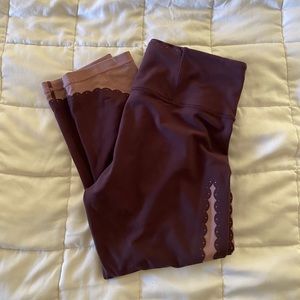 Athleta | Cropped Leggings